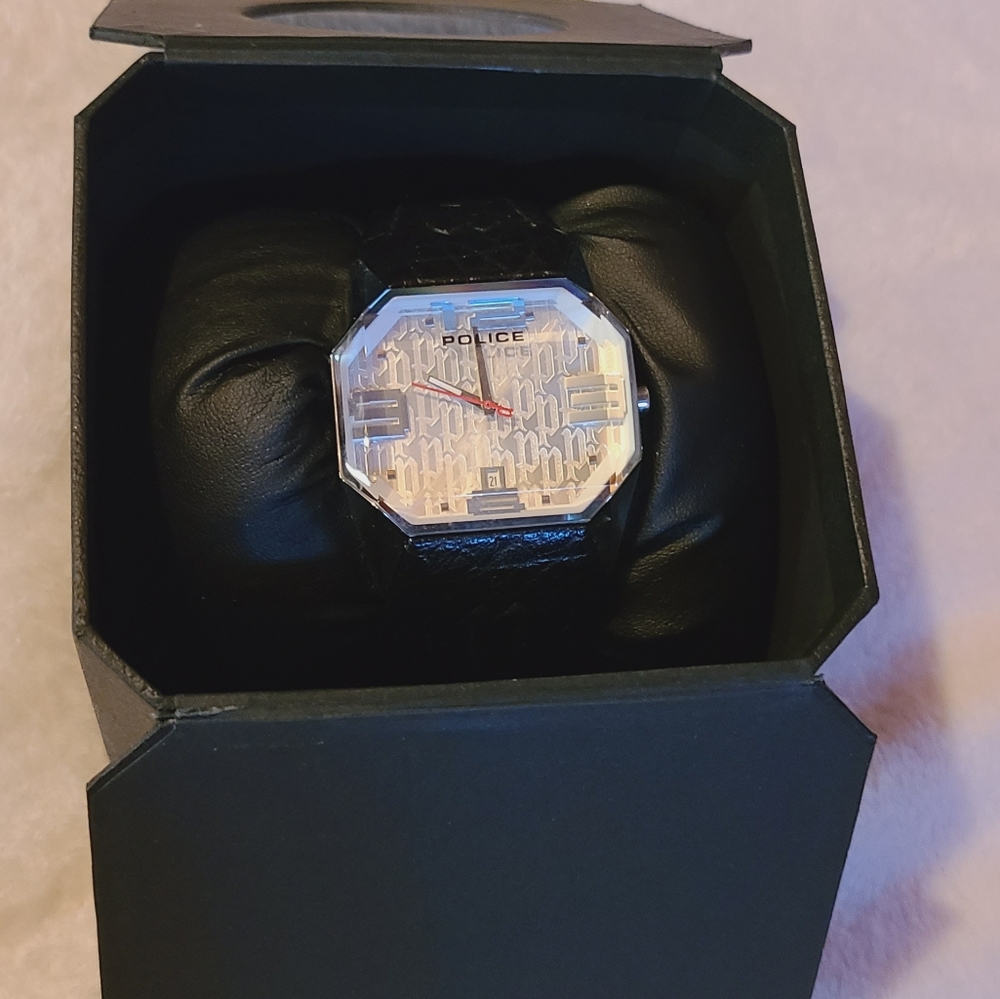 Police Unique Men's Watch